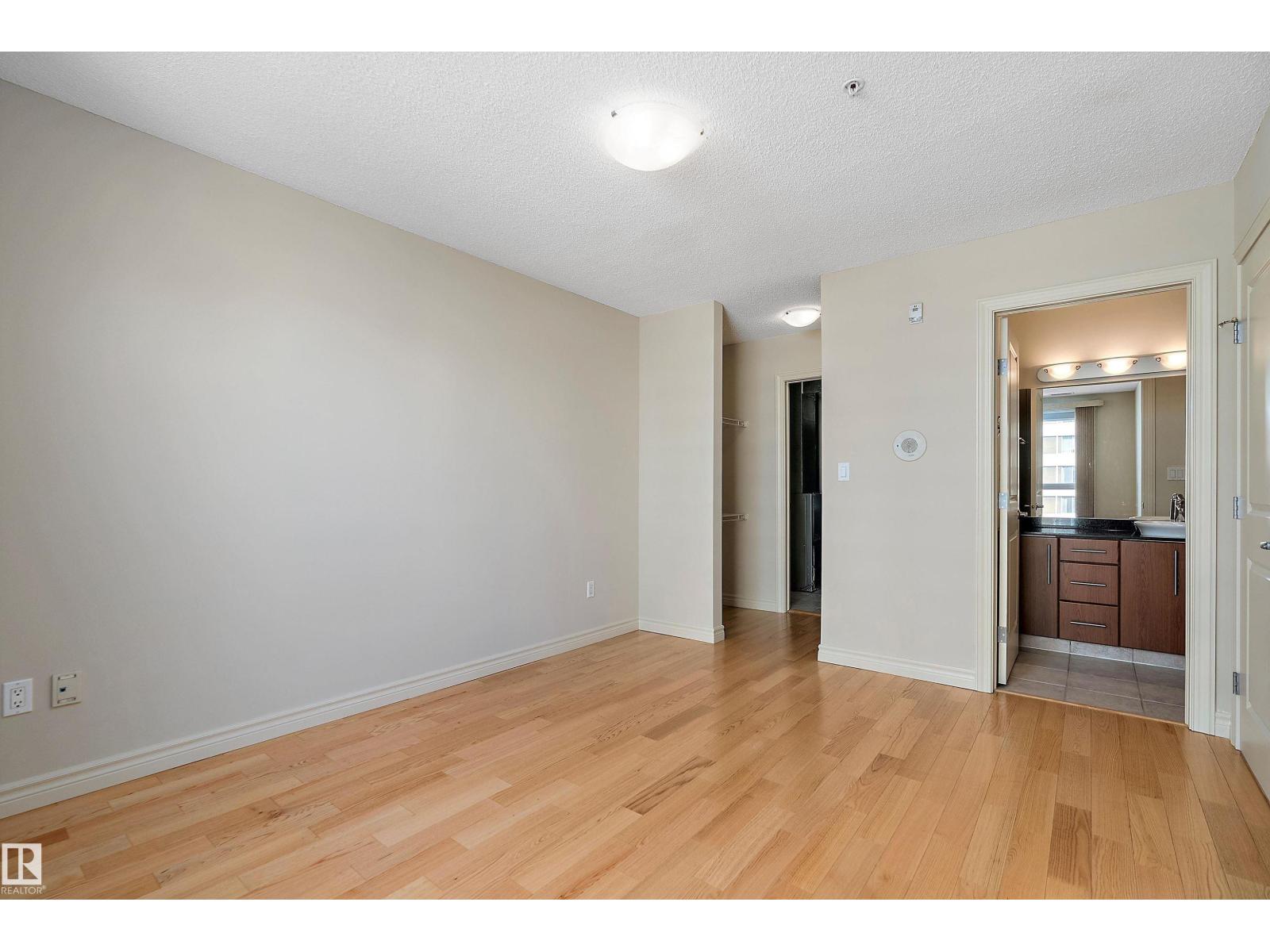 Photo 20 of 1301 9819 104 St Nw, Edmonton AB