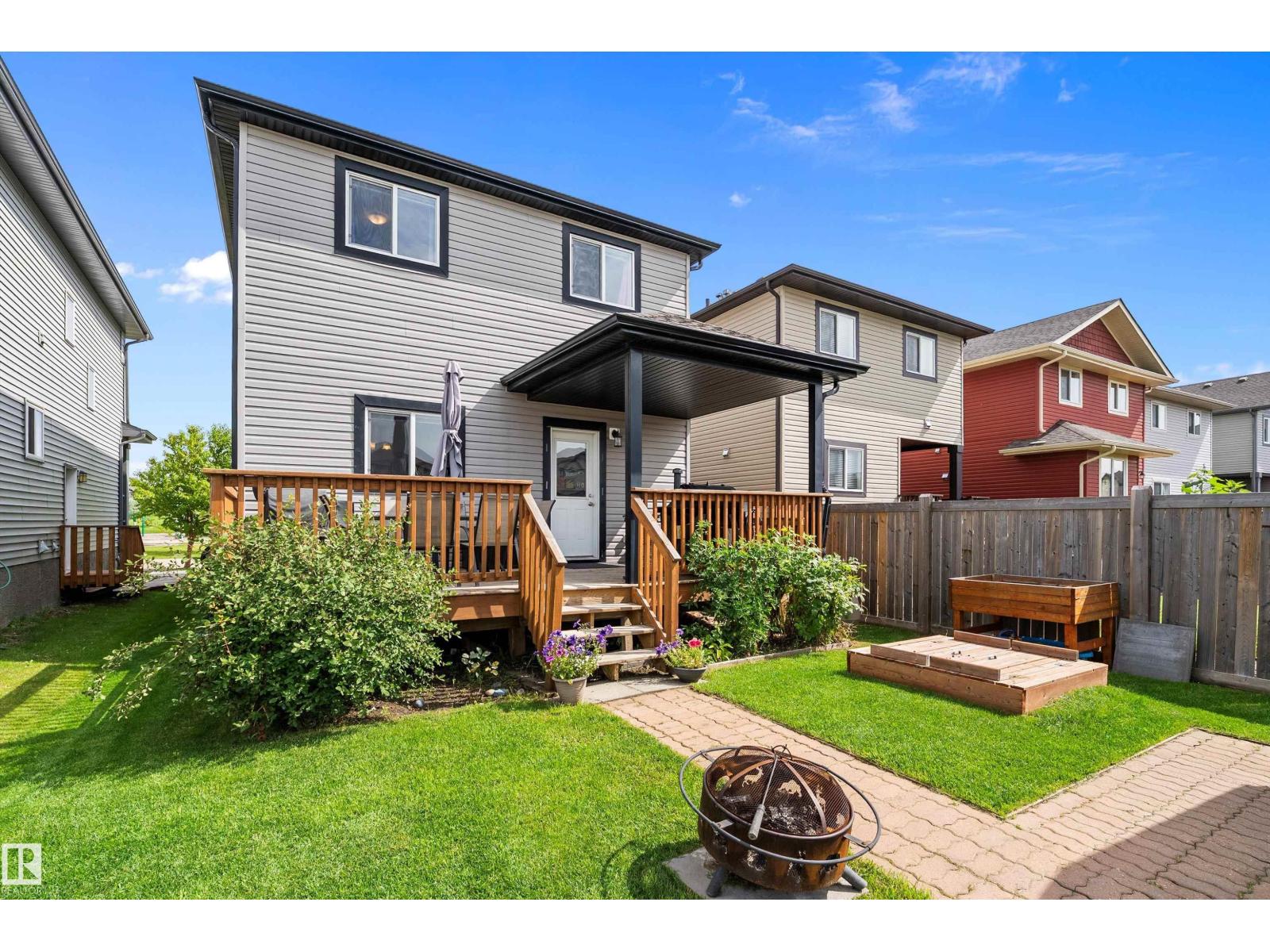 Photo 33 of 210 Schubert St, Leduc AB
