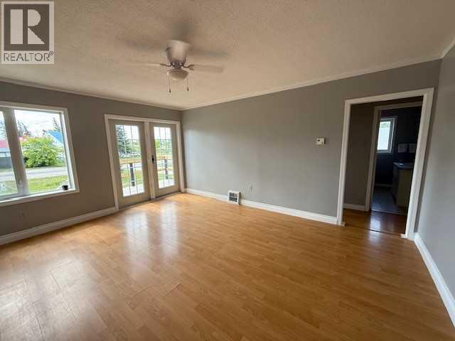 Photo 2 of 10210 103 Street, Hythe AB