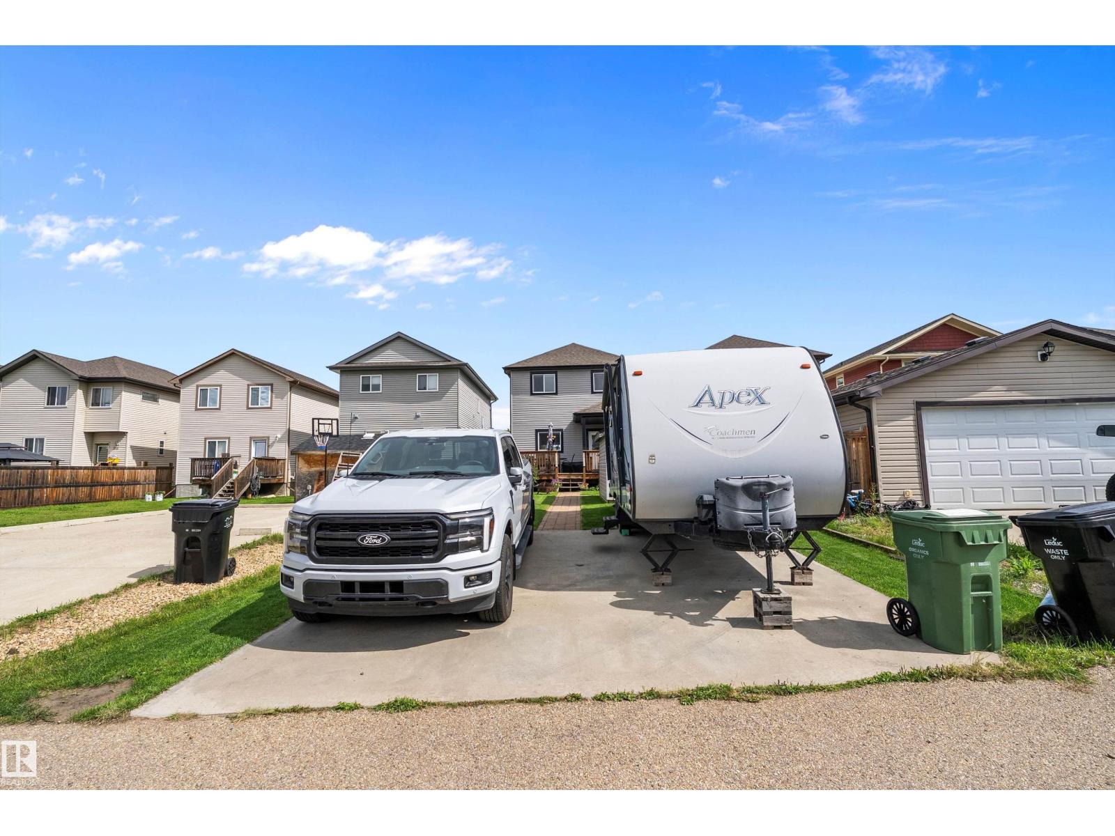 Photo 36 of 210 Schubert St, Leduc AB