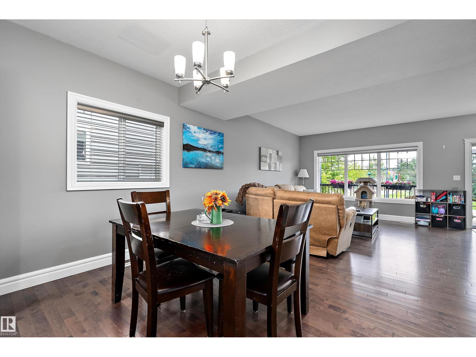 Photo 8 of 210 Schubert St, Leduc AB
