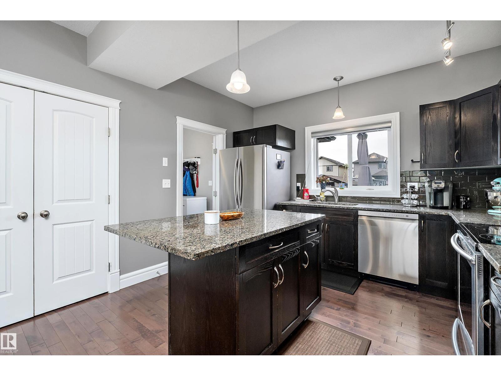 Photo 11 of 210 Schubert St, Leduc AB