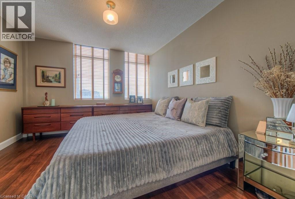 Photo 11 of 36 James Street S Unit 1102, Hamilton ON