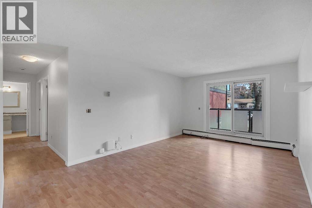 Photo 14 of 206 1915 26 Street Sw, Calgary AB