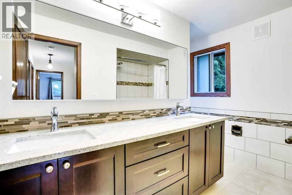 Photo 21 of 951 Ranch Estates Place Nw, Calgary AB