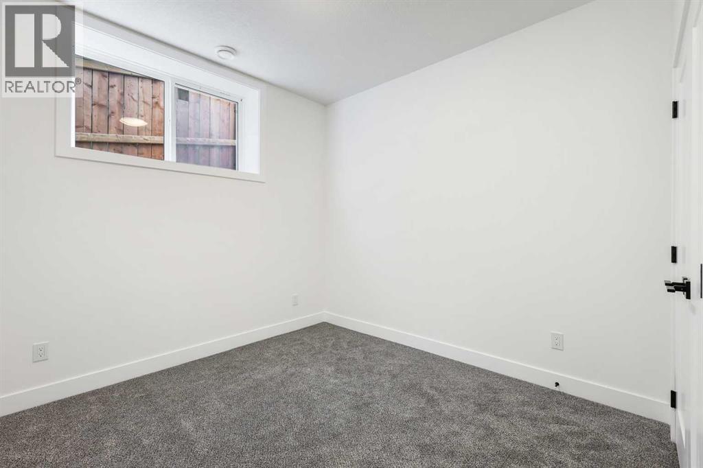Single Family House for Sale in   Avenue SW Bankview Calgary 