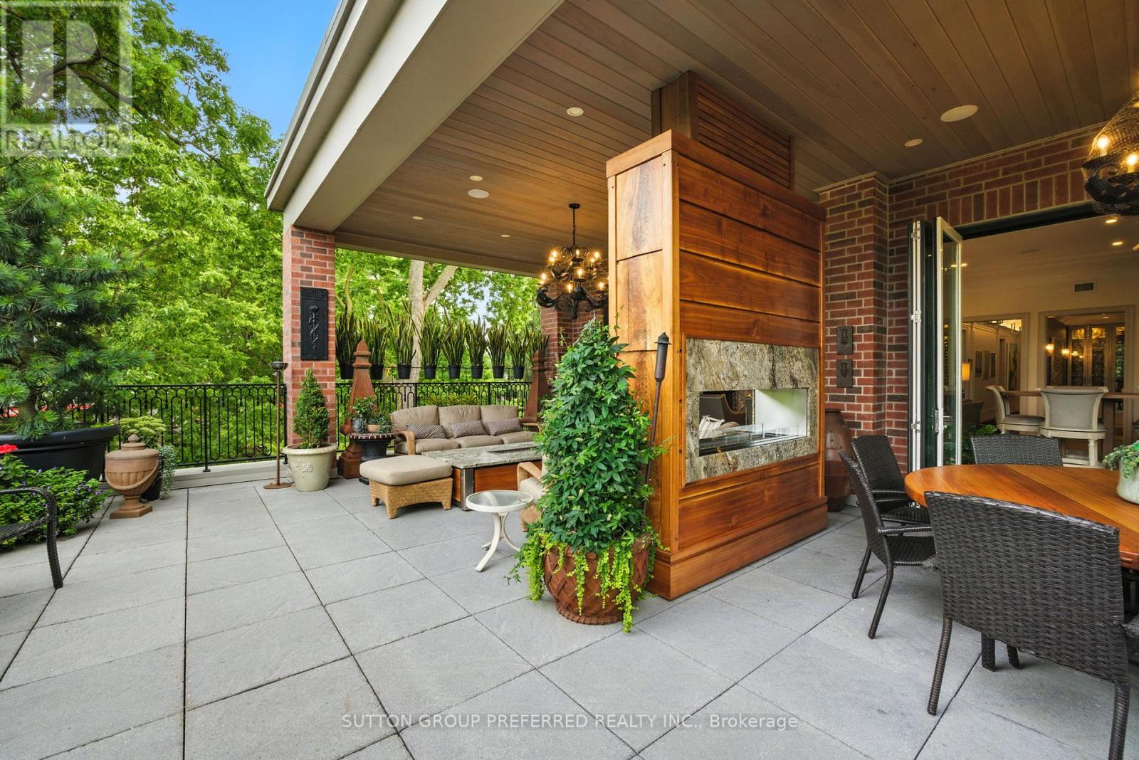 Photo 49 of 303 122 Wortley Road, London South ON