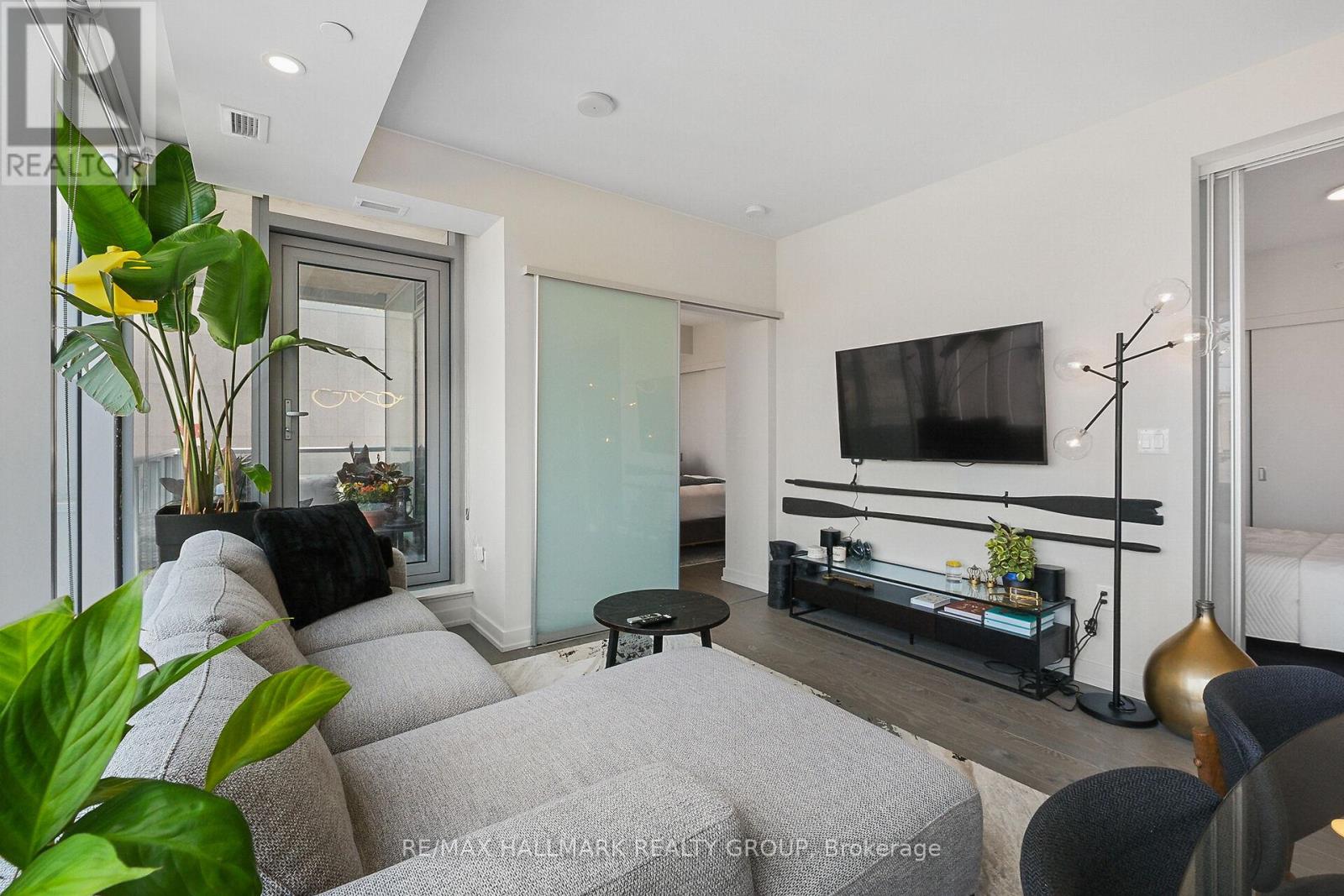 Photo 21 of 907 101 Queen Street, Ottawa ON