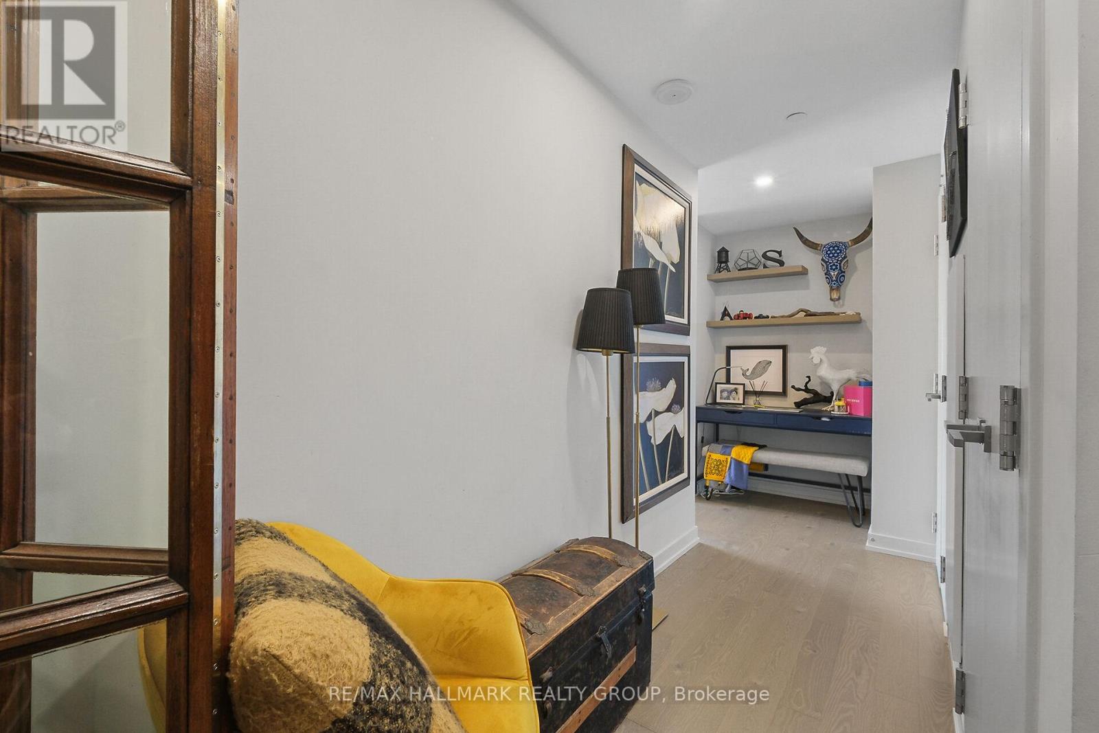 Photo 9 of 907 101 Queen Street, Ottawa ON