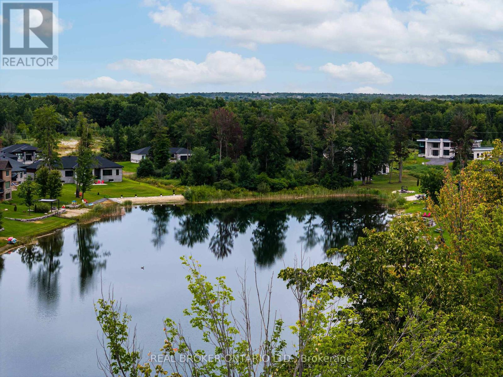 Photo 11 of 464 Shoreway Drive, Ottawa ON