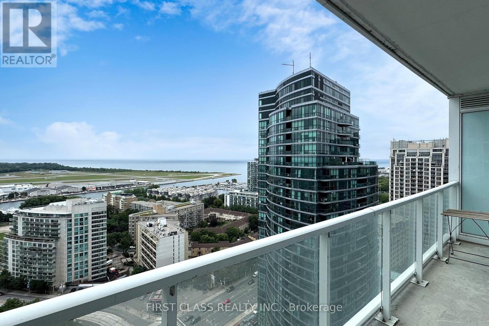 Photo 23 of 3012 19 Bathurst Street, Toronto ON
