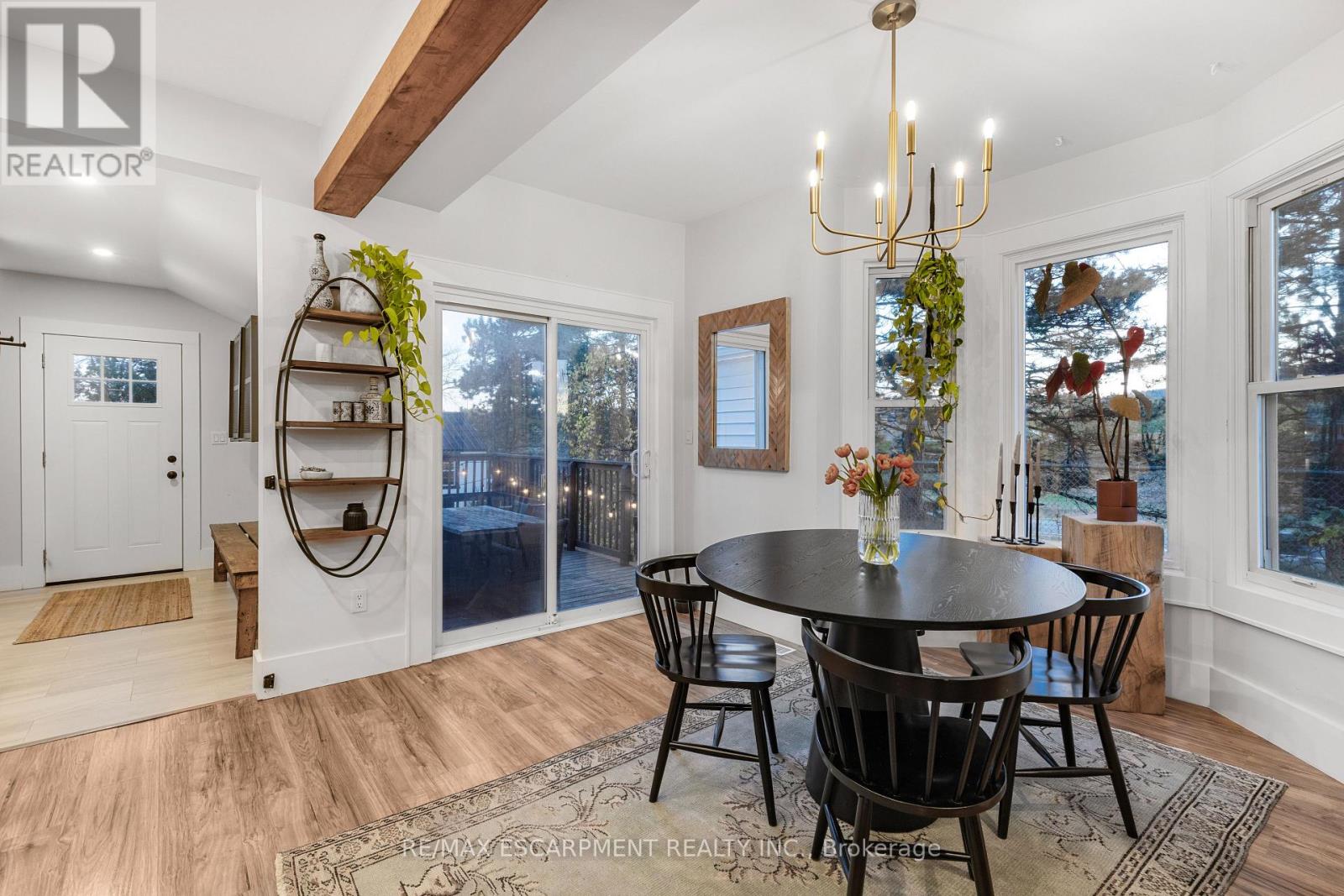 Photo 27 of 374 Ontario Street, Grimsby ON