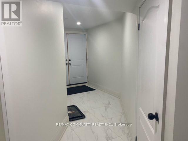 Photo 7 of Basement 1692 Shade Master Drive, Pickering ON