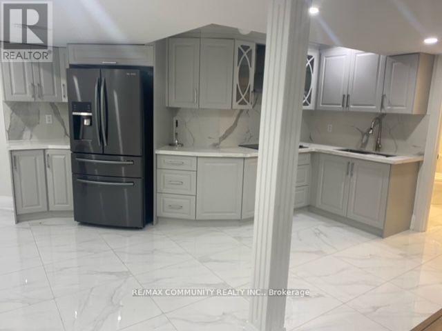 Photo 4 of Basement 1692 Shade Master Drive, Pickering ON