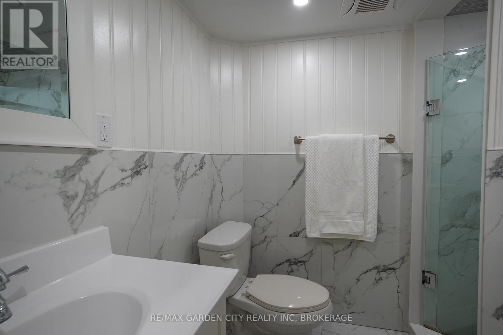 Photo 15 of 85 Ventura Drive, St Catharines ON