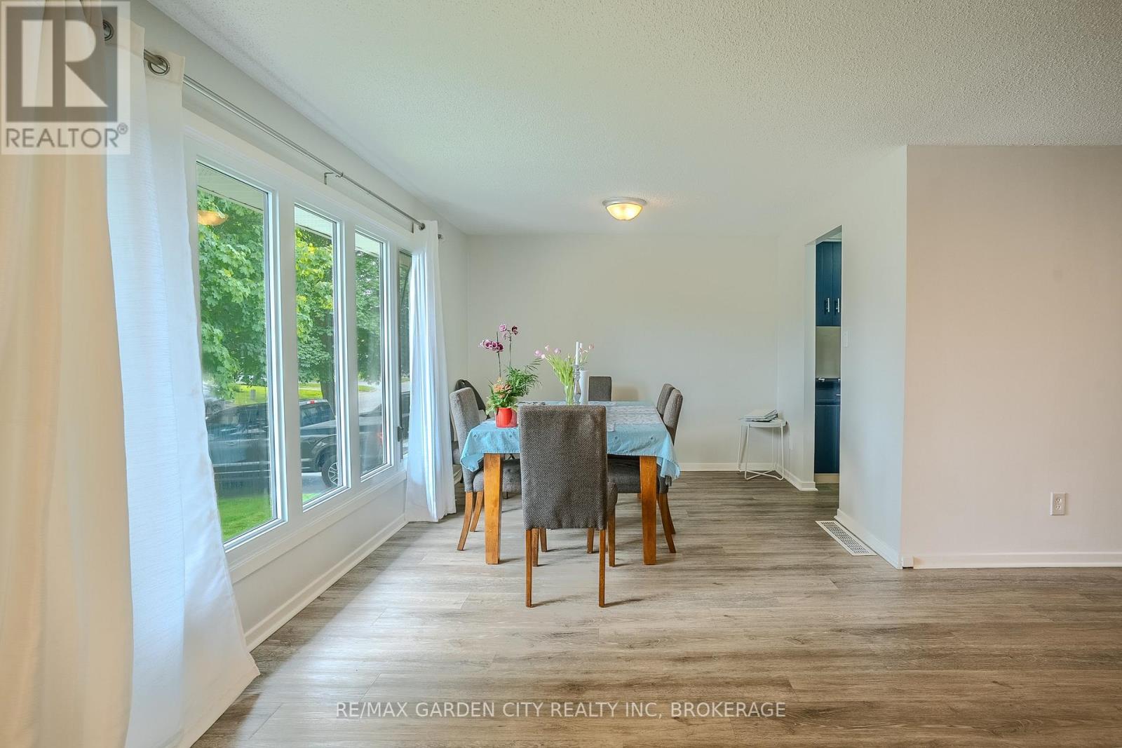 Photo 27 of 85 Ventura Drive, St Catharines ON