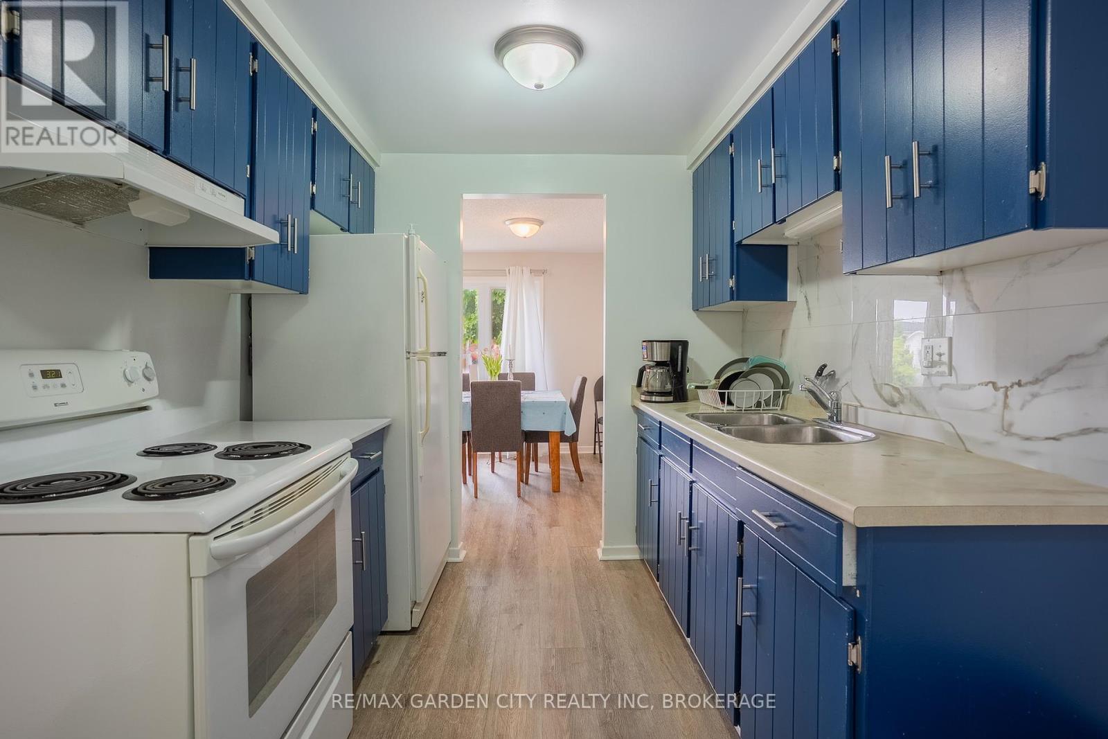 Photo 9 of 85 Ventura Drive, St Catharines ON
