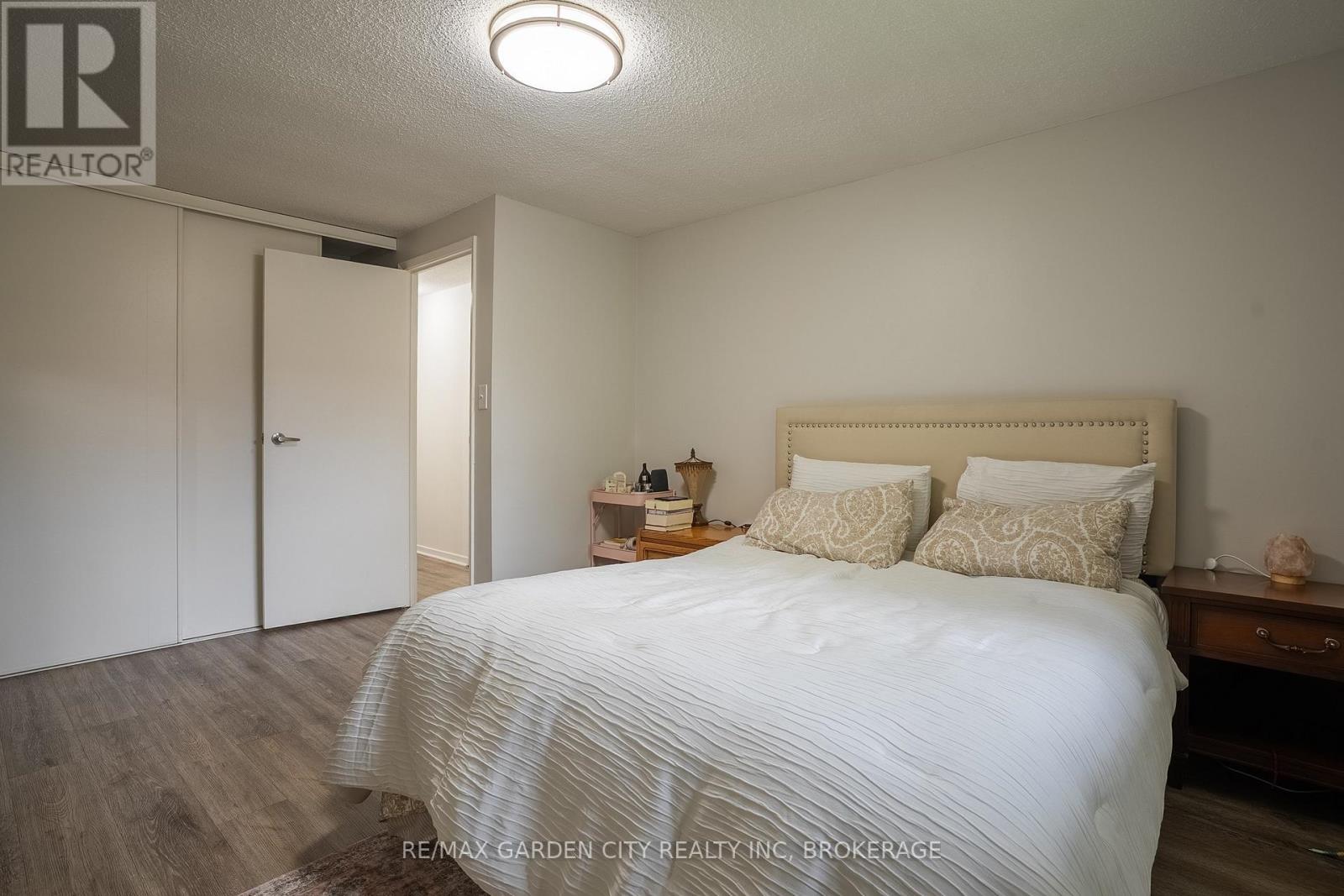 Photo 11 of 85 Ventura Drive, St Catharines ON