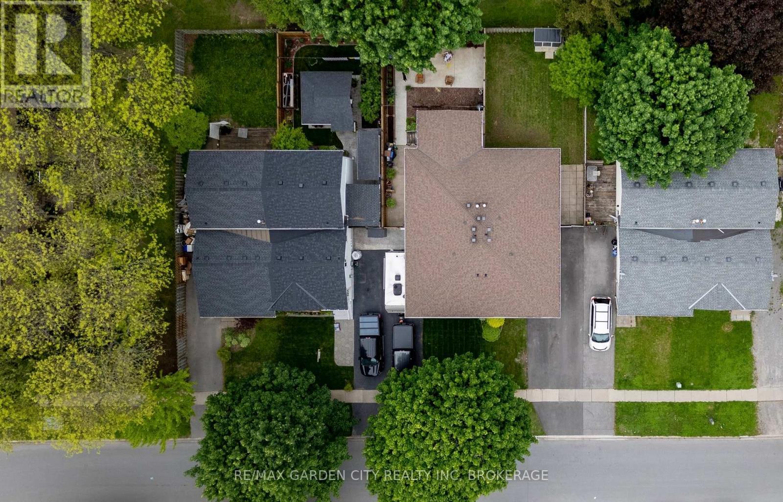 Photo 30 of 85 Ventura Drive, St Catharines ON