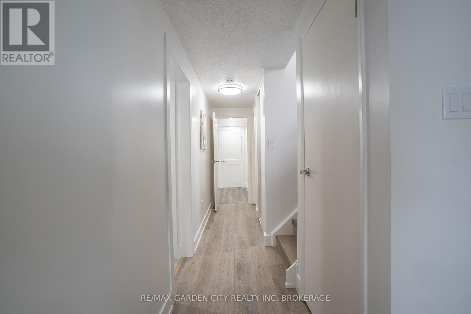 Photo 20 of 85 Ventura Drive, St Catharines ON