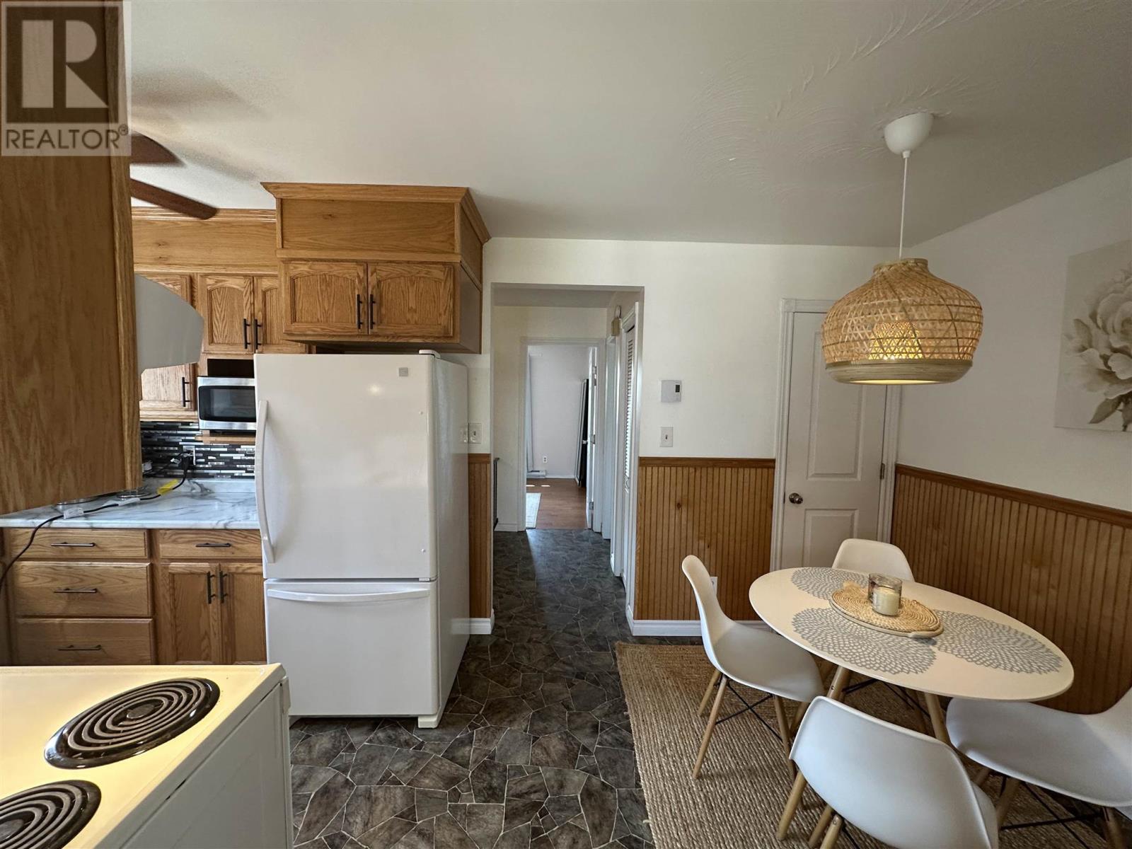 Photo 5 of 639 Placid Ave, Sault Ste Marie ON