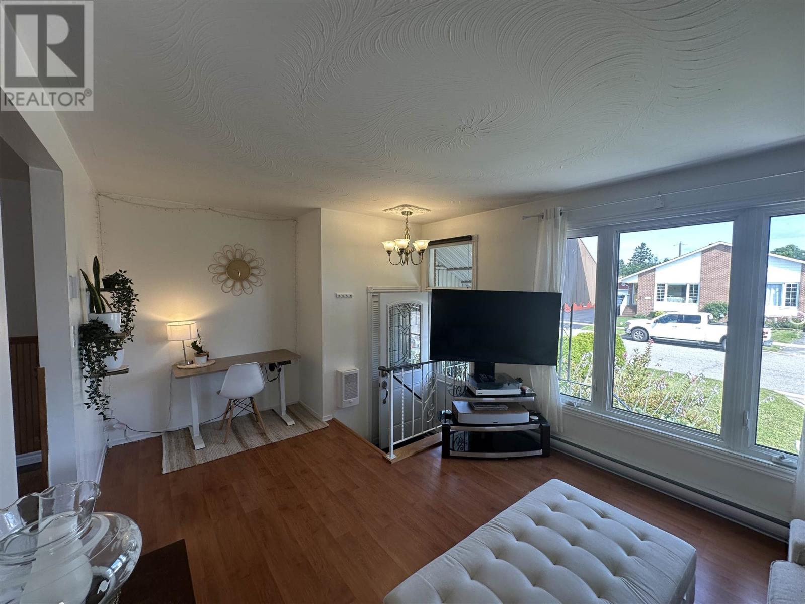 Photo 28 of 639 Placid Ave, Sault Ste Marie ON