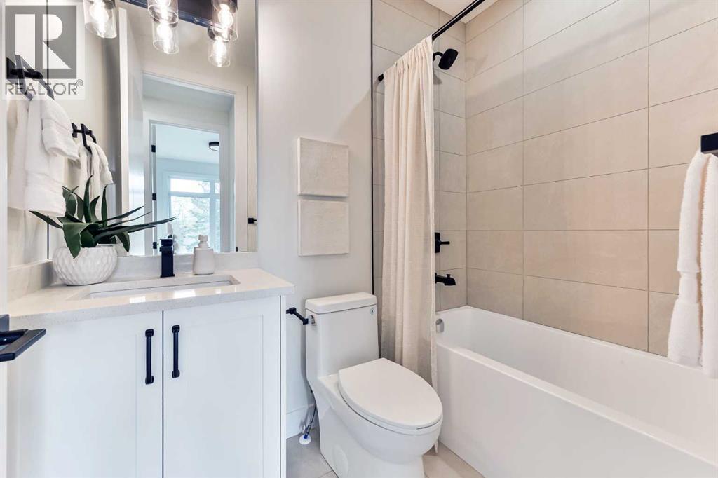 Single Family House for Sale in   Street SW Spruce Cliff Calgary 