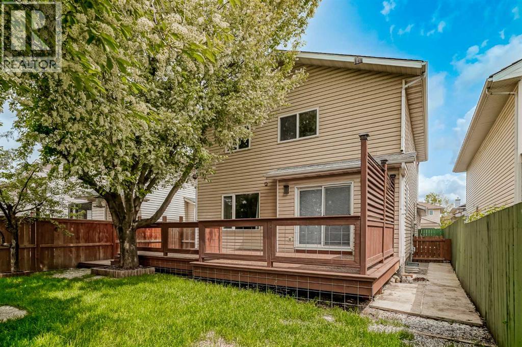 Single Family House for Sale in  Mt Cornwall Circle SE McKenzie Lake Calgary 