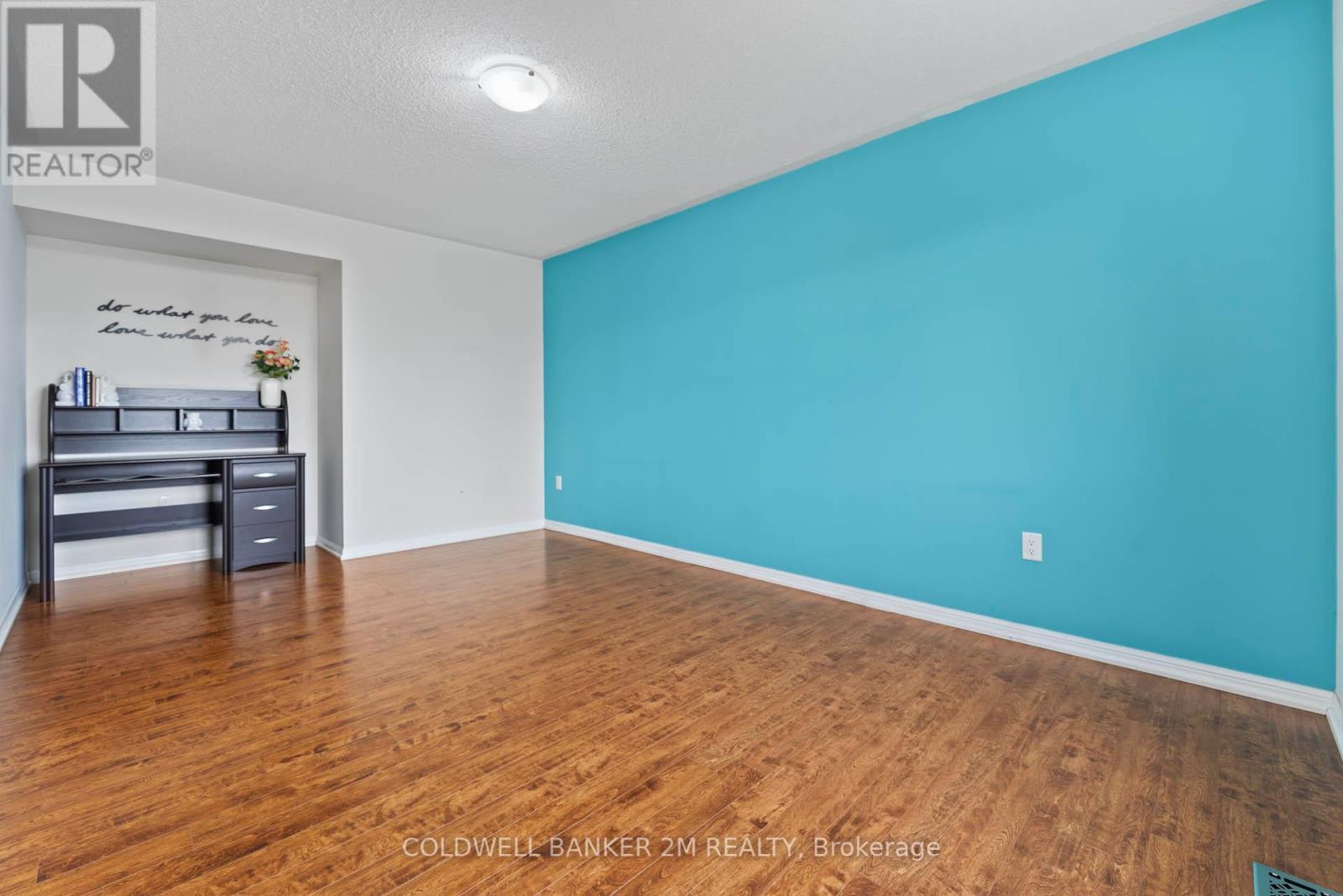 Photo 22 of 279 Cochrane Terrace, Milton ON