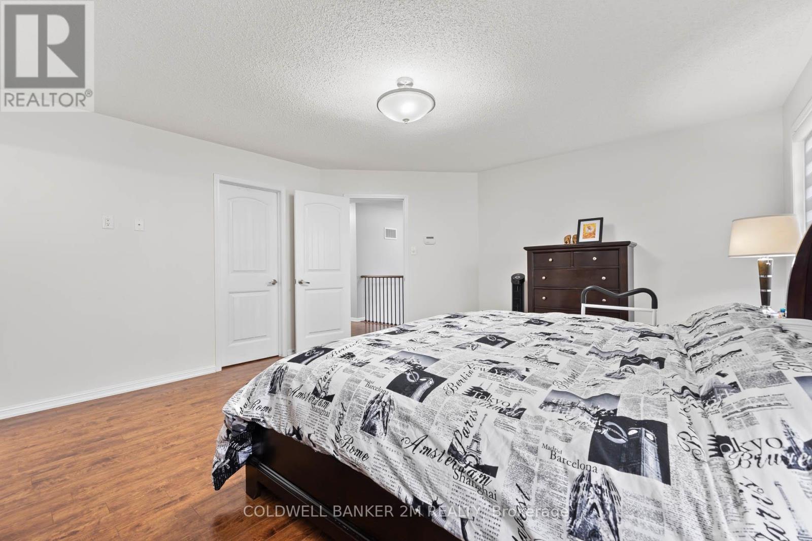 Photo 23 of 279 Cochrane Terrace, Milton ON