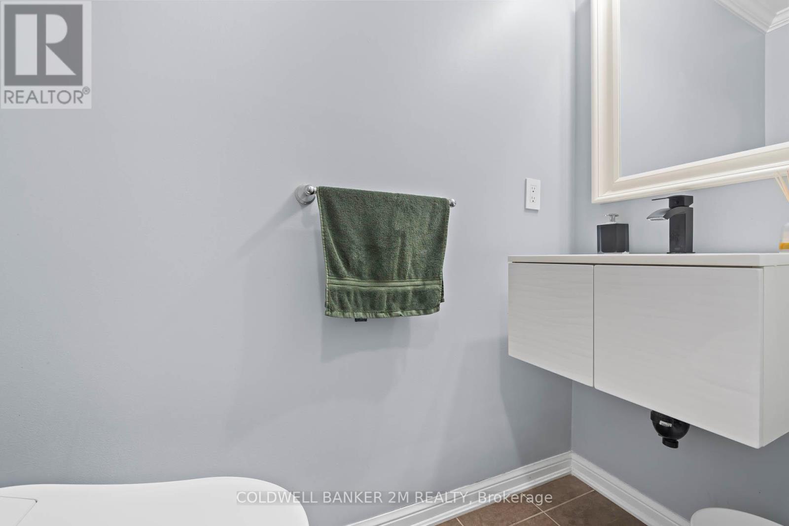 Photo 34 of 279 Cochrane Terrace, Milton ON
