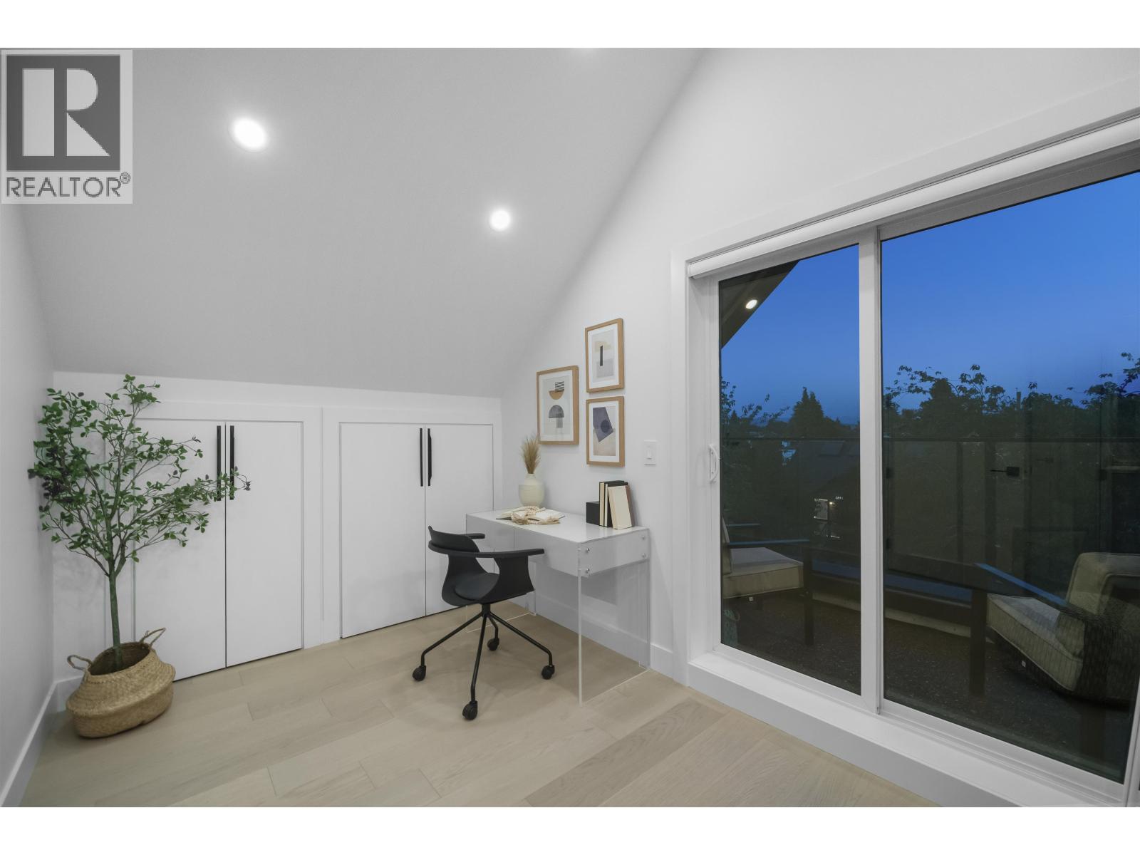 Photo 7 of 1 5033 Prince Albert Street, Vancouver BC