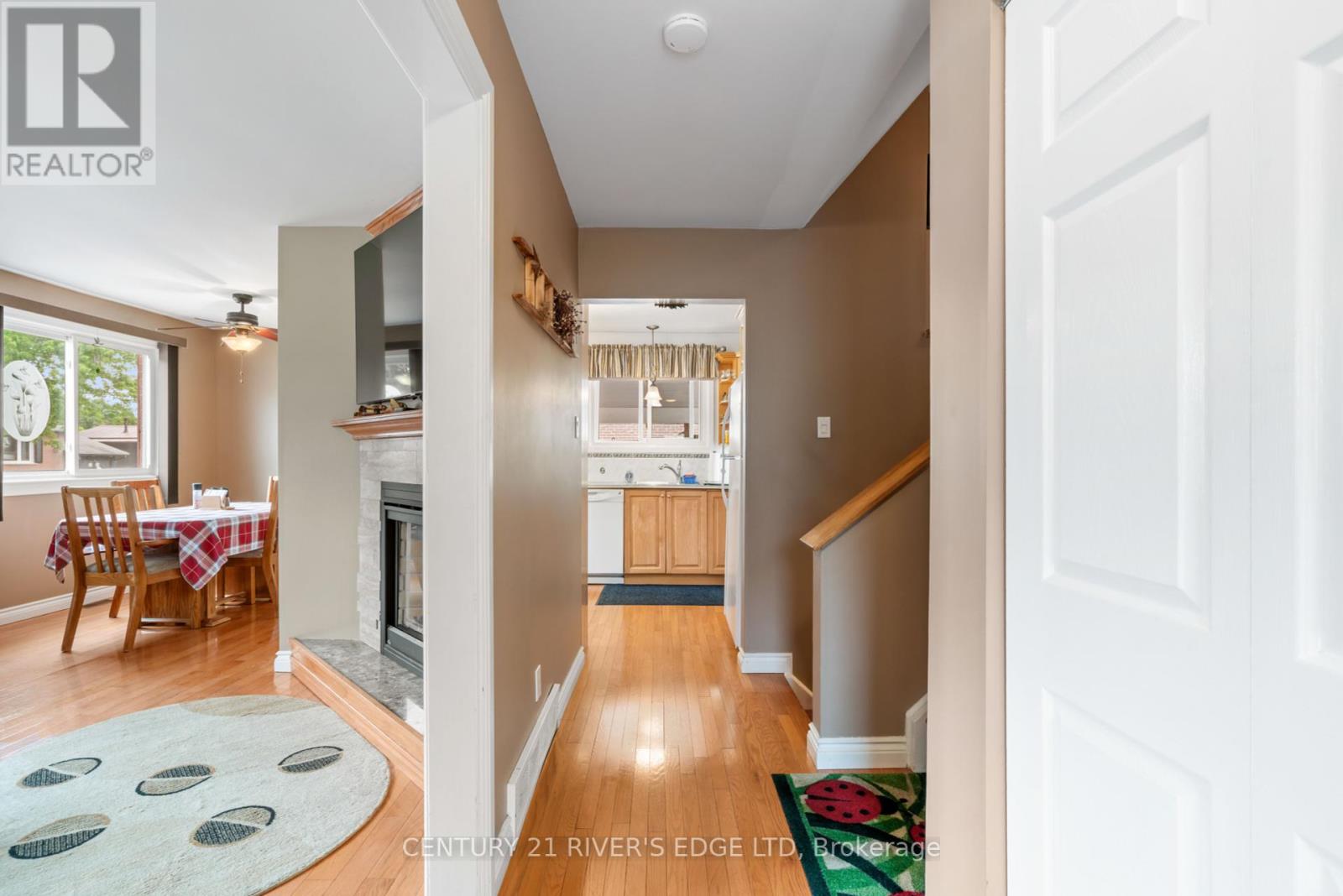 Photo 16 of 801 Tupper Street, Brockville ON