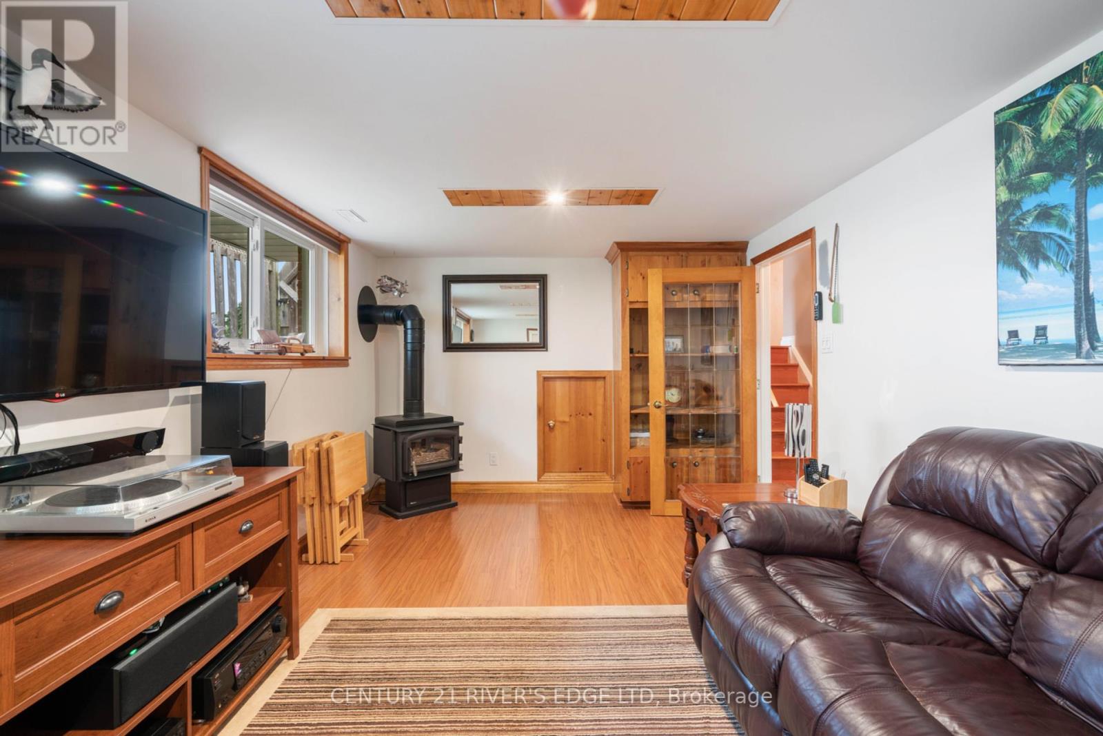 Photo 22 of 801 Tupper Street, Brockville ON