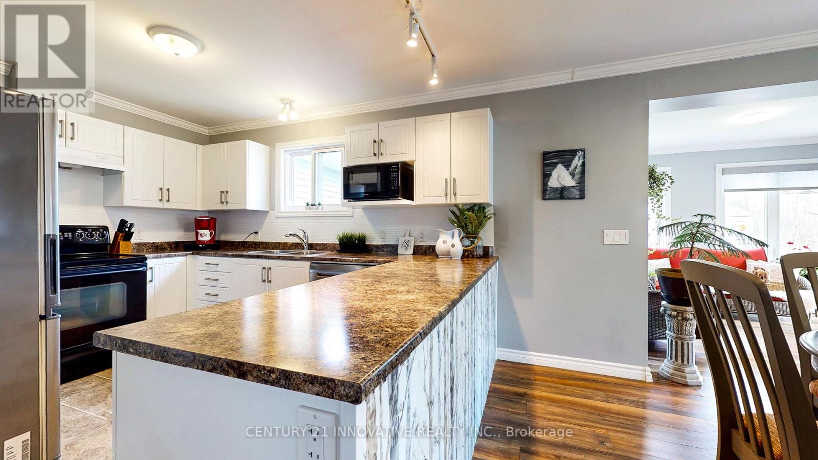 Photo 29 of 15 Aisworth Drive, Ramara ON