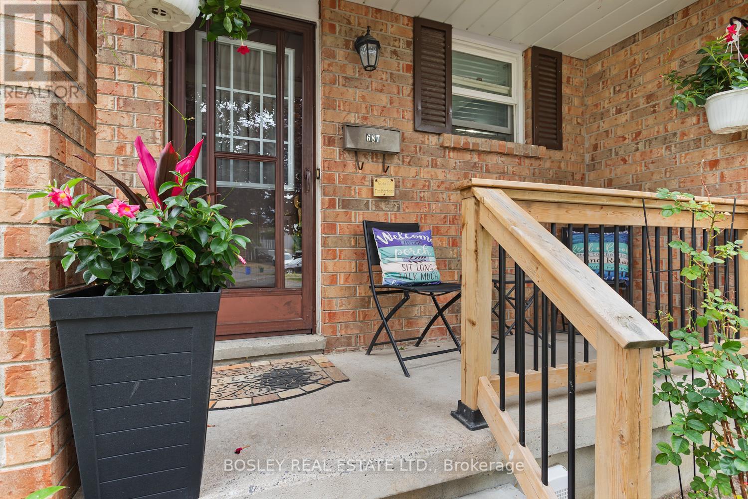 Photo 11 of 687 Mackechnie Crescent, Cobourg ON