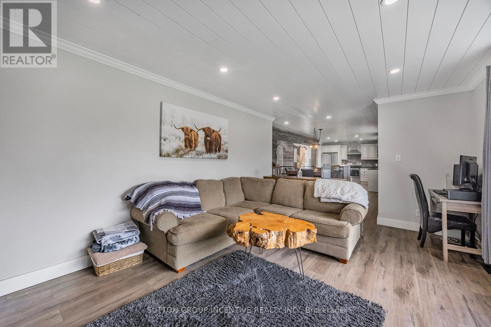 Photo 34 of 2266 Foxmead Road, Oromedonte ON