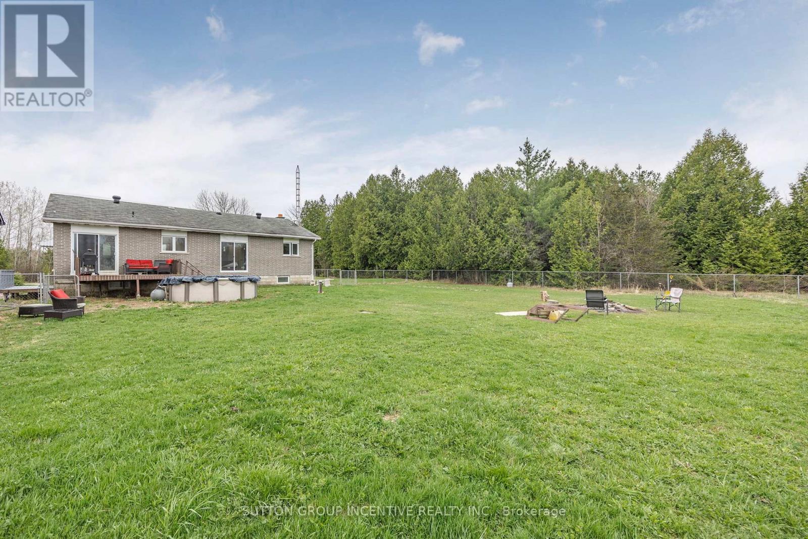 Photo 6 of 2266 Foxmead Road, Oromedonte ON