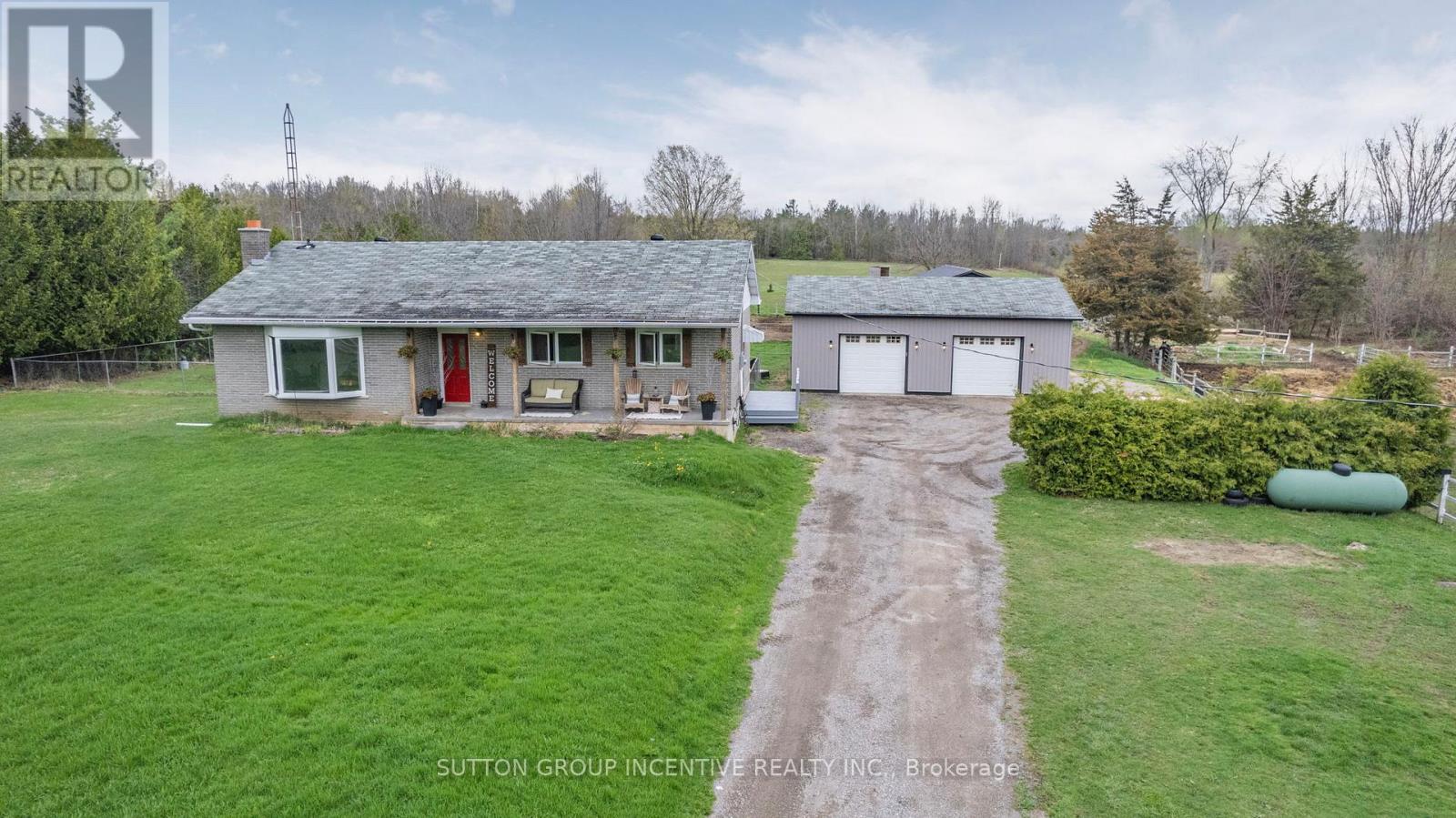 Photo 39 of 2266 Foxmead Road, Oromedonte ON