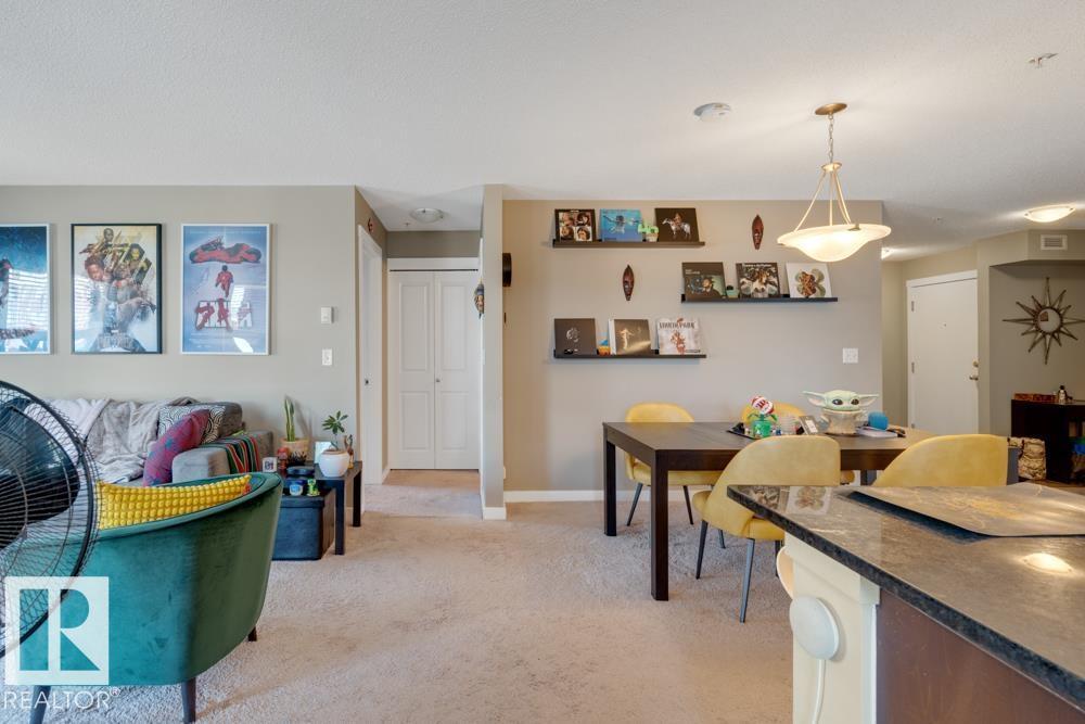 Photo 7 of 102 5816 Mullen Pl Nw, Edmonton AB