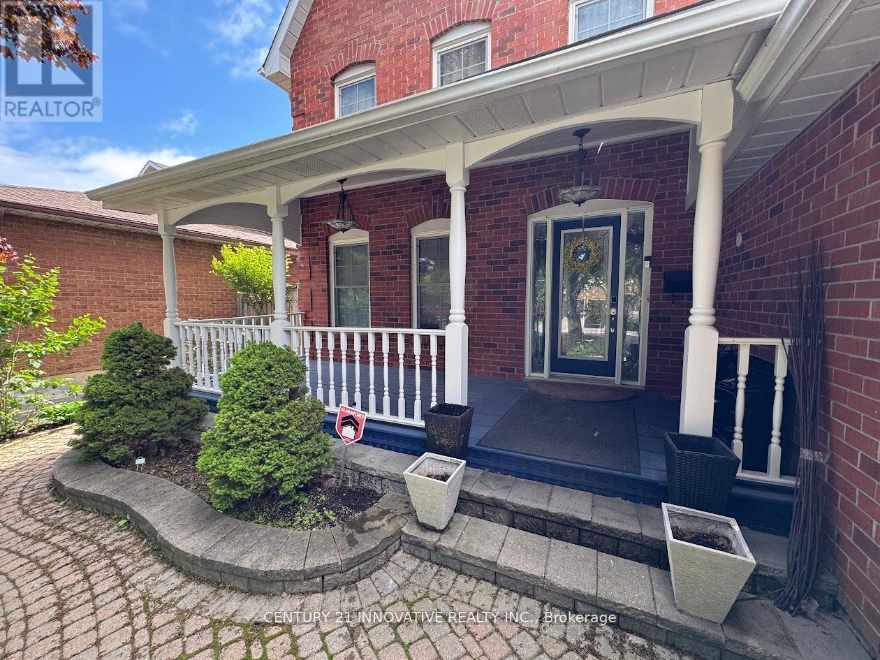 Single Family House for Sale in  LINDEN CRESCENT Brampton (Westgate) 