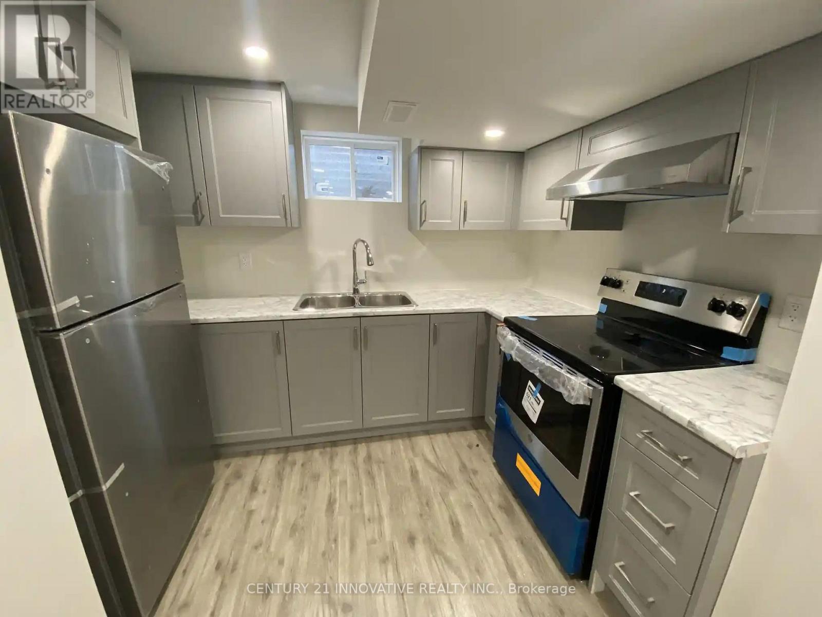 Single Family House for Sale in  LINDEN CRESCENT Brampton (Westgate) 