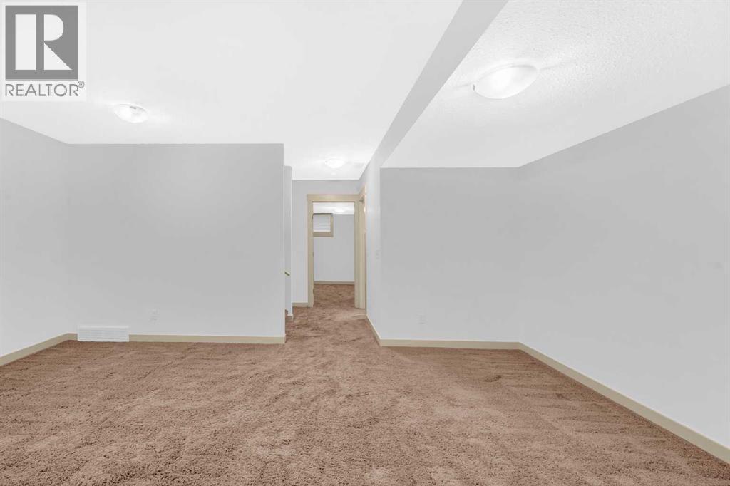 Single Family House for Sale in  Skyview Ranch Manor NE Skyview Ranch Calgary 