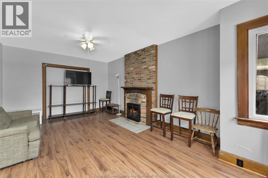 Photo 12 of 466 Rankin, Windsor ON