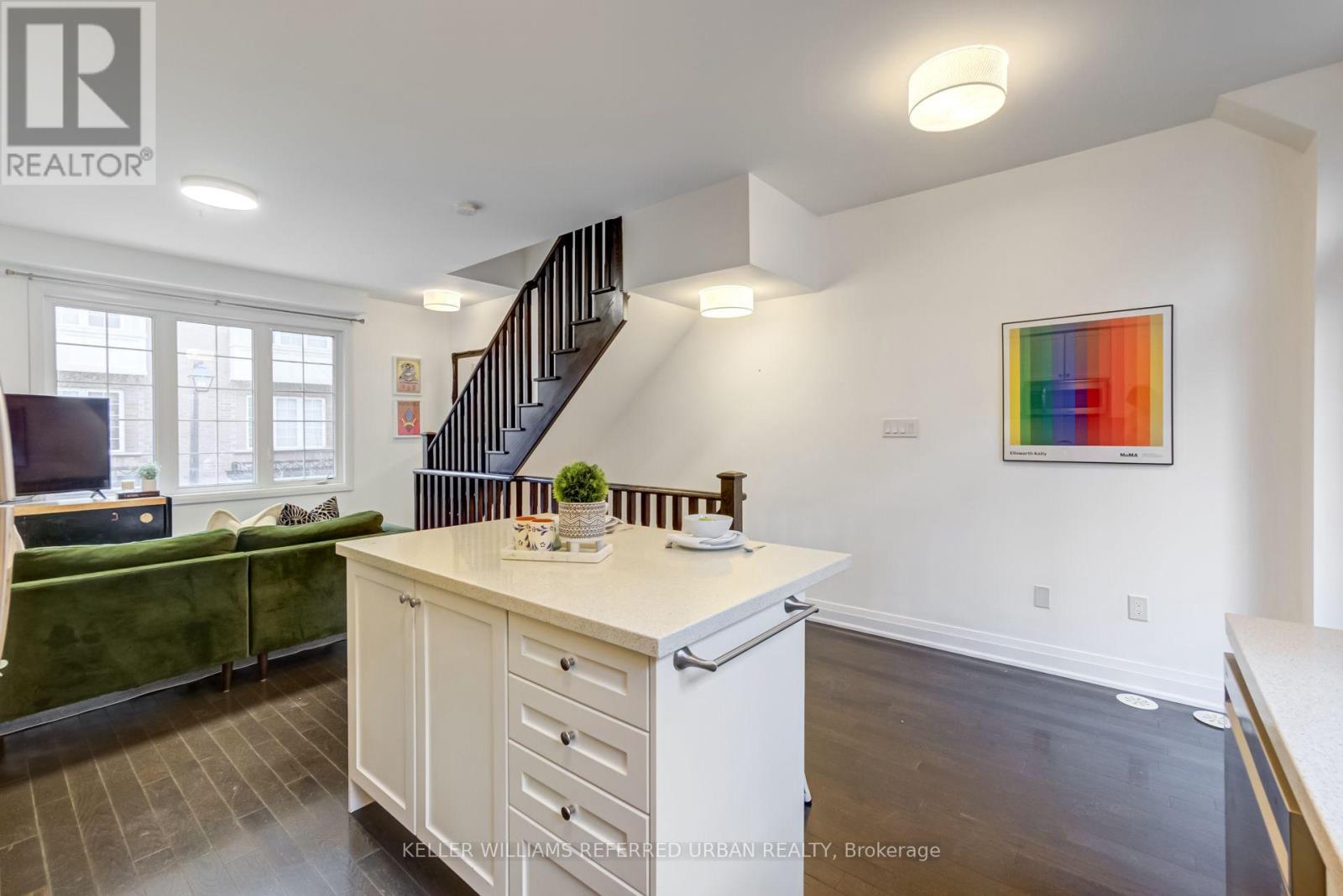 Photo 1 of 68 Raffeix Lane, Toronto ON