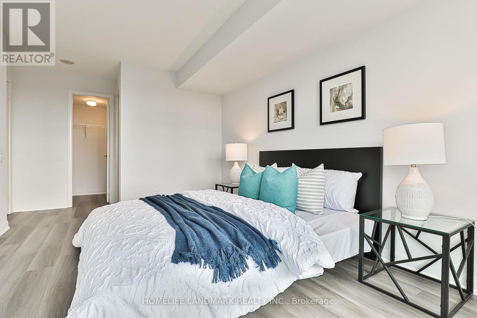 Photo 21 of 1615 17 Anndale Drive, Toronto ON