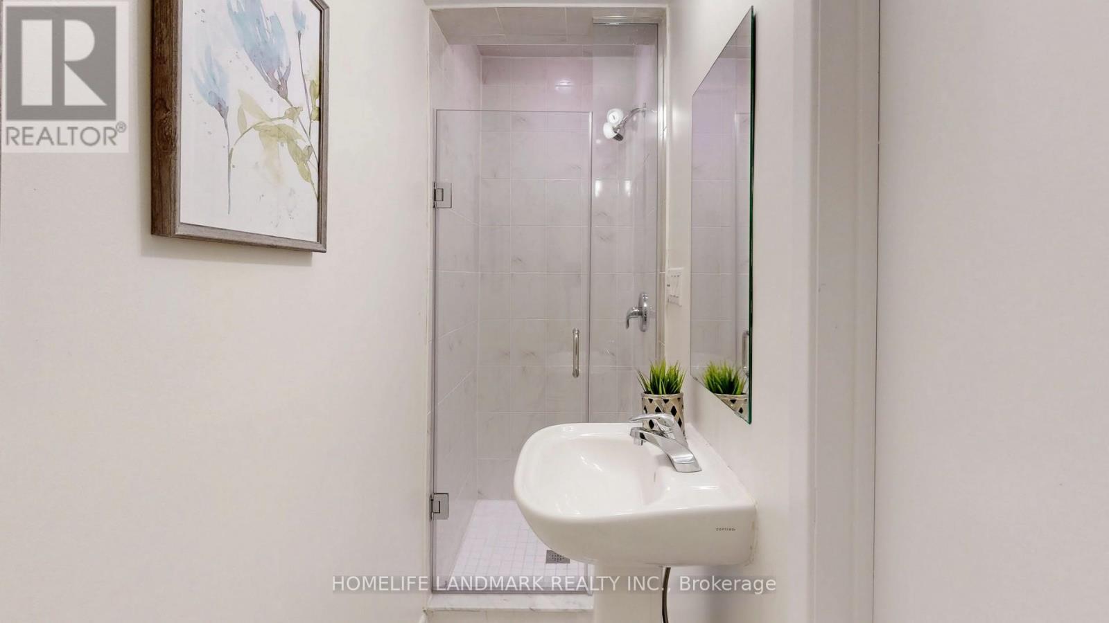 Photo 21 of 4 100 Spire Hill Way, Toronto ON
