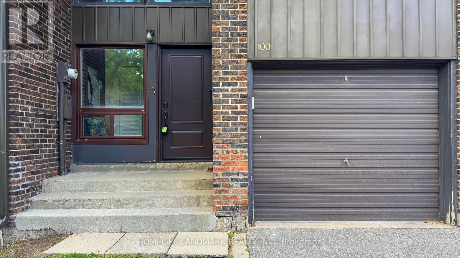 Photo 23 of 4 100 Spire Hill Way, Toronto ON