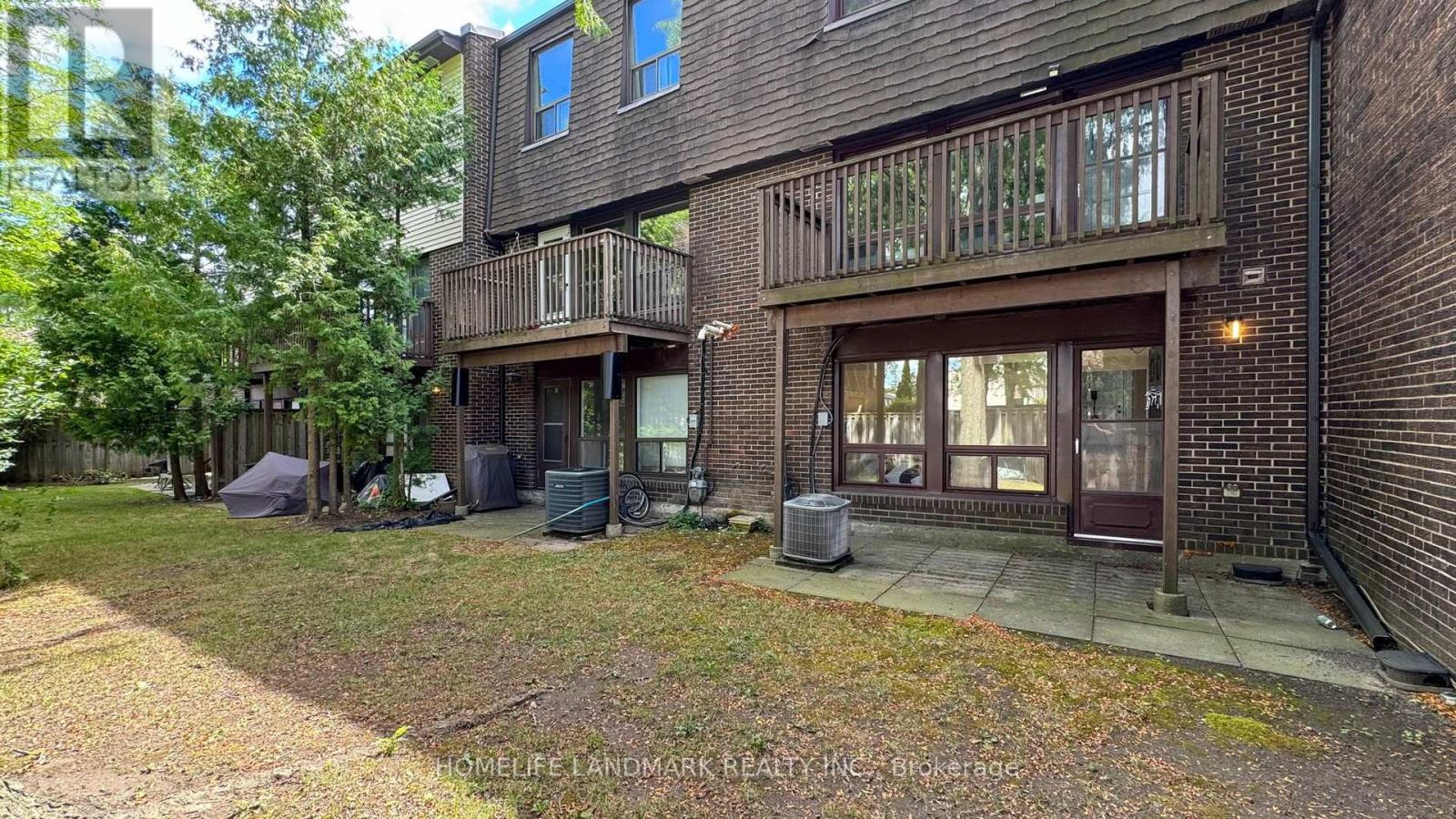 Photo 24 of 4 100 Spire Hill Way, Toronto ON