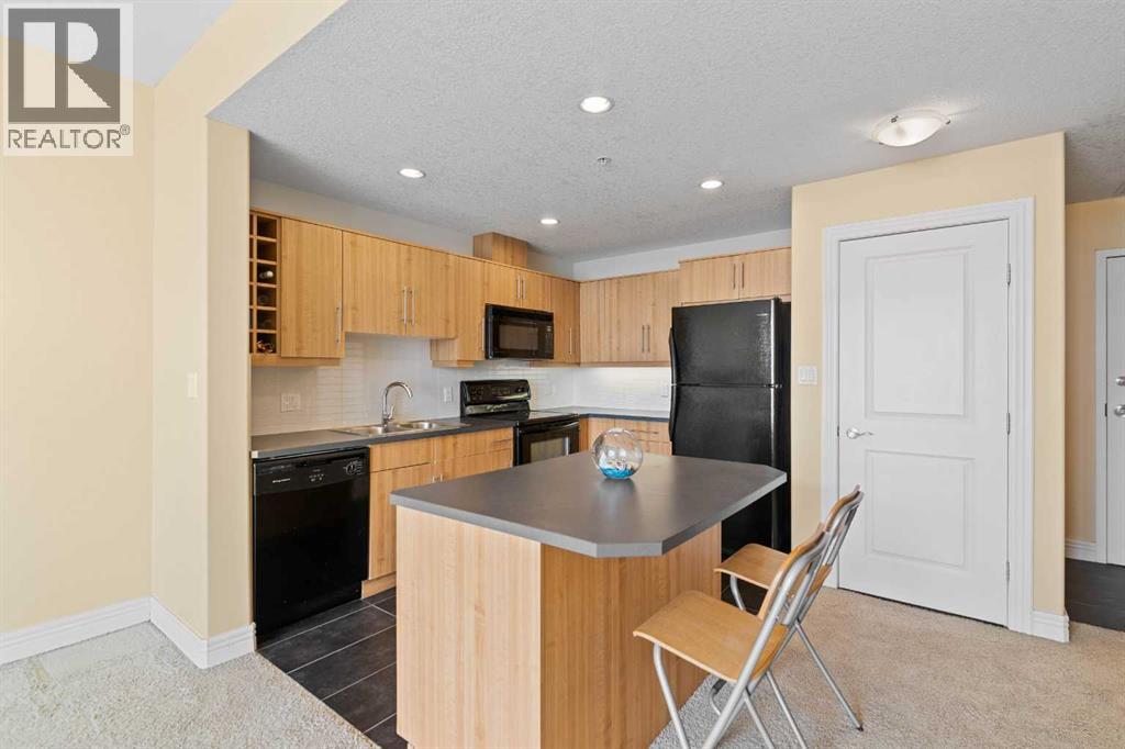 Single Family House for Sale in   Spruce Place SW Spruce Cliff Calgary 